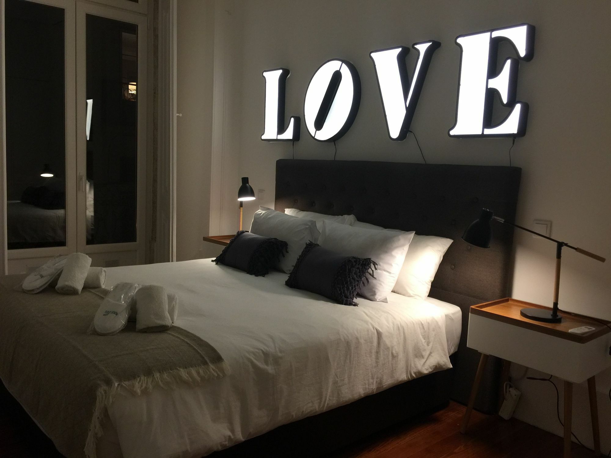 Sweet Inn Apartment - Chiado Luxury Lissabon Buitenkant foto